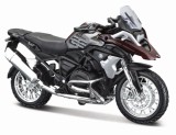MAISTO MOTOCICLETA METALICA EDITIE SPECIALA BMW R1200 SCARA 1 LA 18