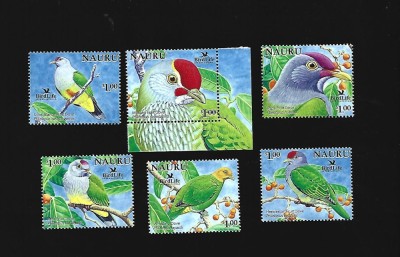 nauru pasari mnh foto