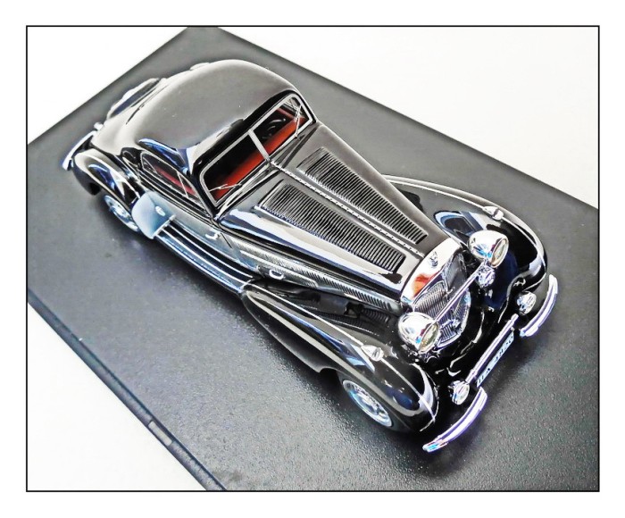 Macheta Horch 853 1:43 NEO