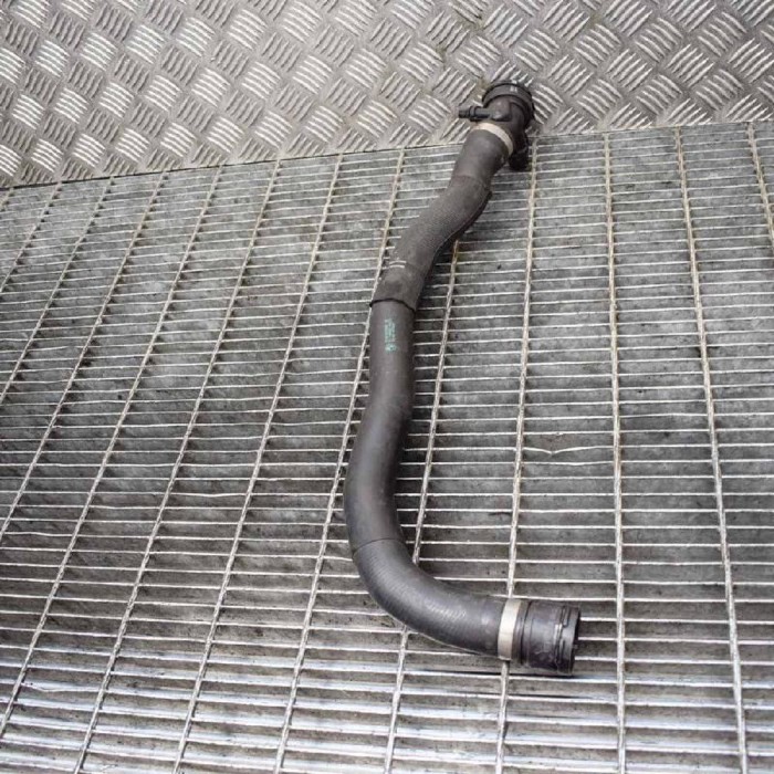 Furtun radiator răcire st&acirc;nga BMW 3 F30, F80 2016 OEM: 8514050 3658033