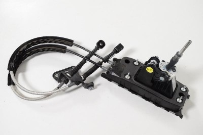 Timonerie cutie de viteze VW GOLF VII 5G1, BQ1, BE1, BE2 2015 OEM: Hatchback | 3351173 foto