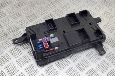 Modul panou de siguranțe KIA CARNIVAL / GRAND CARNIVAL III VQ 2006 OEM: 91958-4D080 14320239 foto