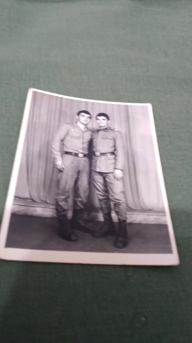 FOTO TIP 9/6 MILITARI