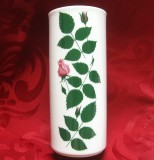 VAZA PORTELAN ARZBERG BAVARIA DECOR CU TRANDAFIRI 15.5 CM