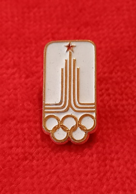 Insigna sportiva - Olimpiada MOSCOVA 1980 foto