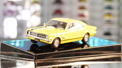 1968 Holden Monaro HK GTS 327 - AUTOart 1/43 foto