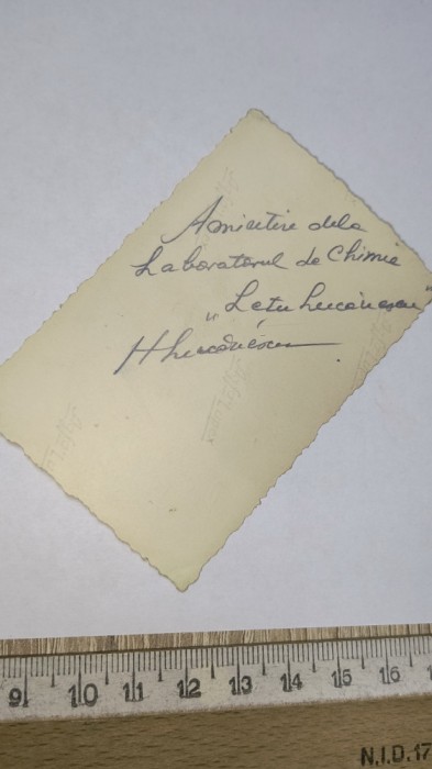 FOTOGRAFIE VECHE ANII 39 -LABORATOR CHIMIE