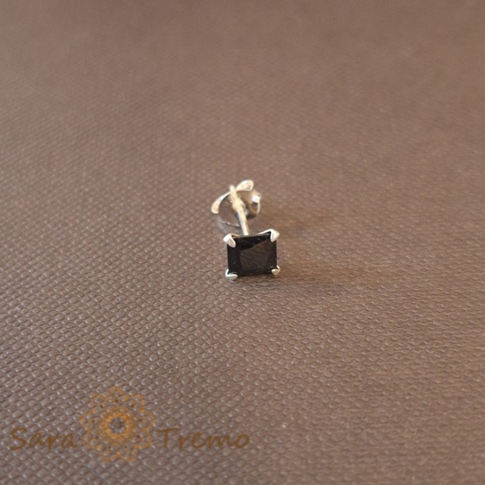 Cercel Unisex Argint 925 cu Cristal Zirconia Negru Patrat, 5 mm