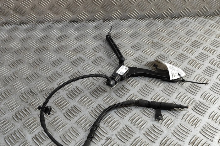 Senzor de nivel &icirc;nălțime dreapta spate AUDI A6 C8 Avant 4A5 2024 OEM: 4K0941309B 31304398