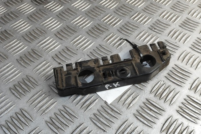 Suport bara de protecție st&acirc;nga față AUDI A5 F53 2019 OEM: 8W6853921A | 31863791