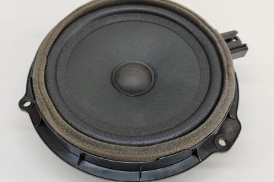 Difuzor ușă dreapta față FORD PUMA J2K, CF7 2020 OEM: JX7T-18808-FA 22151951 foto