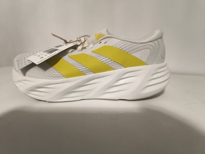 Adidas performance model Galaxy 8