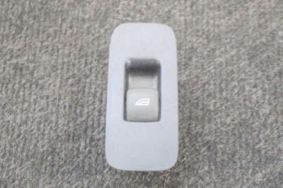Buton geam ușă st&amp;acirc;nga față VOLVO V40 Hatchback 2017 OEM: 31394840 10880239 foto