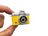 Mini Camera Digitala pentru Copii Camera foto compacta cu ecran flip si blitz