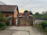 Casa de vanzare utilata si mobilata complet