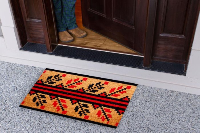 Covoras intrare traditional moldova
