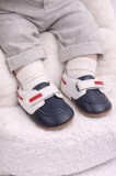 Pantofiori bleumarine cu alb de ocazie pentru baietei (Marime Disponibila: 6-9