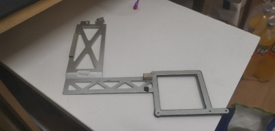 iMac 27 2009 2010 A1312 Grafikkarte Video GPU Bracket Halterung 806-0538 foto