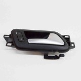 M&acirc;ner de deschidere interior dreapta față VW AMAROK 2H_, S1B 2019 OEM: 2H0837114D,2H0837114C 18785954