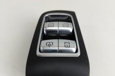Buton geam ușă dreapta spate MERCEDES-BENZ S W222, V222, X222 2015 OEM: A2229051505 22829534 foto