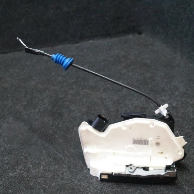 &amp;Icirc;ncuietoare ușă dreapta spate VW CC 358 2014 OEM: 5N0839016G 1936189 foto