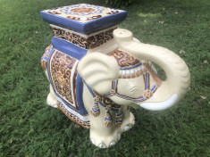 Elefant ceramic emailat,scaunel,suport pentru flori,etc foto