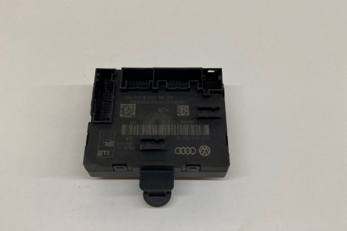Modul de control ușă dreapta față AUDI Q3 8U 2016 OEM: 8X0959792H 11471068