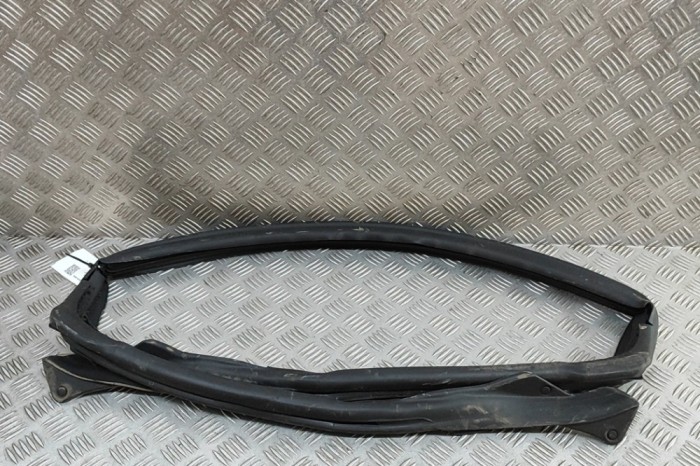 Ornament parbriz MAZDA MX-5 IV ND 2022 OEM: A2AH-Z03,A2RH-S01 | 32051882