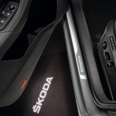 Holograma Logo Usa Stanga Oe Skoda Karoq NU7 2017? 57A052133 foto