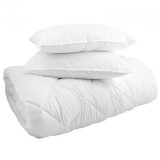 Cumpara ieftin SET Pilota de iarna 200x220cm pentru pat de doua persoane + 2 perne 50x70cm - PG13