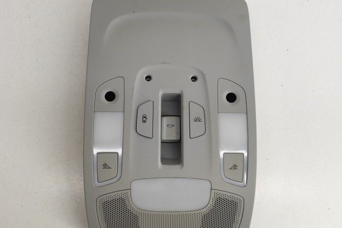 Iluminare interioară AUDI A6 4G2, C7, 4GC 2015 OEM: 4G0947135D | 27478143