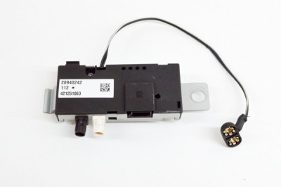 Amplificator de antena OPEL ZAFIRA TOURER C P12 2012 OEM: 20940242,421251063 15211659 foto