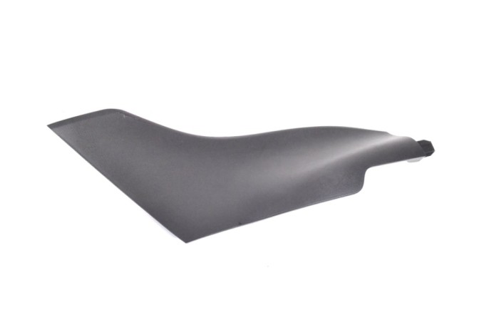 Ornament consola centrală MAZDA 3 Sedan BM 2014 OEM: GJE8-64241 13603977