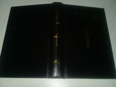 Biblia sau Sfanta scriptura,Vechiului si noului testament,cu trimiteri,stare FFB foto