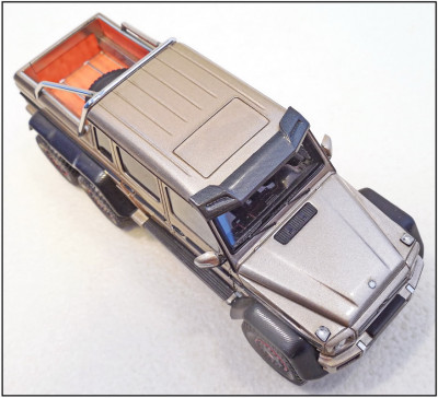 Macheta Mercedes-Benz G63 AMG 1:43 Spark (fara ambalajul de carton) foto