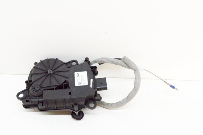 Motor soft close haion JAGUAR F-TYPE Coupe X152 2018 OEM: EX53-404C10-AE | 12223019