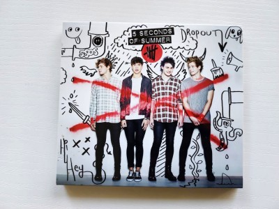 CD: 5 Seconds Of Summer, Album Deluxe Edition, Digipak, Pop-Rock foto