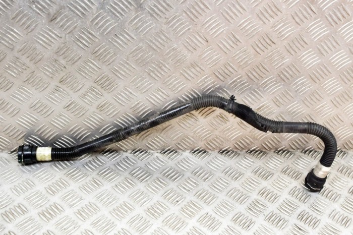 Furtun de lichid de răcire TESLA MODEL 3 2019 OEM: 1077603-00-F 21481099