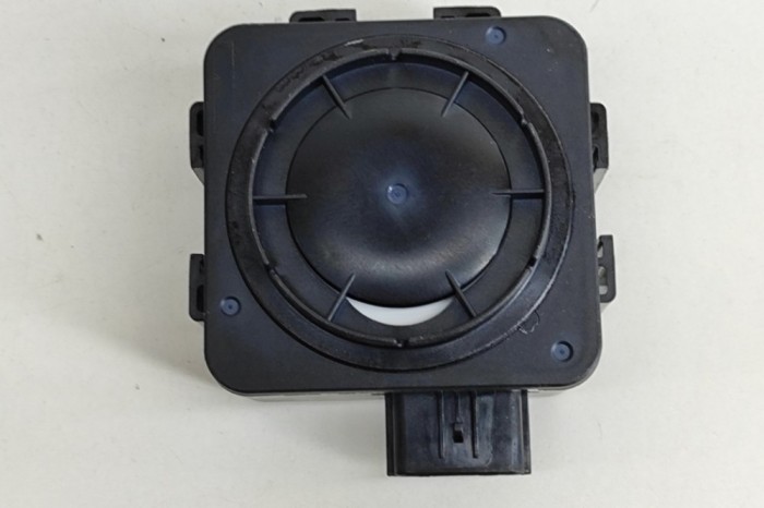 Sirena de alarma HYUNDAI TUCSON NX4E, NX4A 2022 OEM: 95870-N7000 23358550