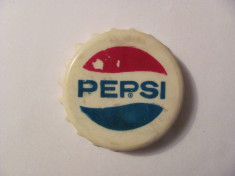 CY - Desfacator (mai) vechi PEPSI capac capace sticla foto