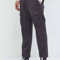 Abercrombie & Fitch pantaloni barbati, culoarea gri