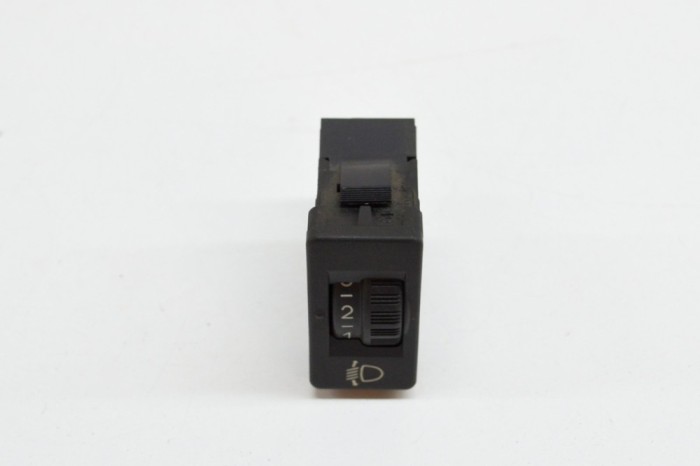 Comutator de reglare &icirc;nălțime faruri CITRO&Euml;N C3 I FC_ 2003 OEM: 96384422XT,96366692XT 15412755