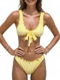 Set de bikini cu volan, bretele late, talie joasă &ndash; dungi galben lăm&acirc;ie L