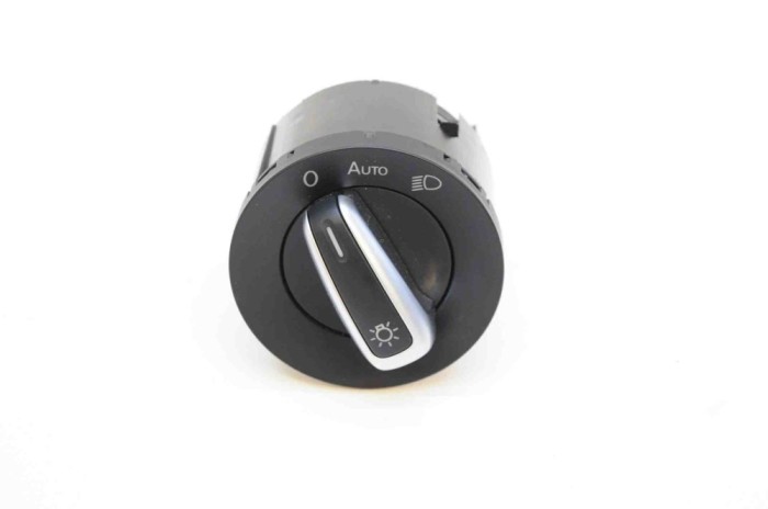 Modul de control comutator faruri VW CC 358 2012 OEM: 3C8941431D 2890900