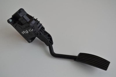 Pedala de accelerație OPEL CORSA D 2007 OEM: 22007A21 1538088 foto