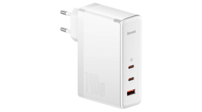 &Icirc;ncărcător de perete Baseus GaN5 Pro 2xUSB-C + USB, 140W (alb)