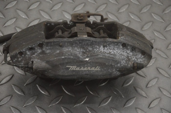 Etrier de fr&acirc;nă dreapta spate MASERATI GHIBLI M157 2014 23785672