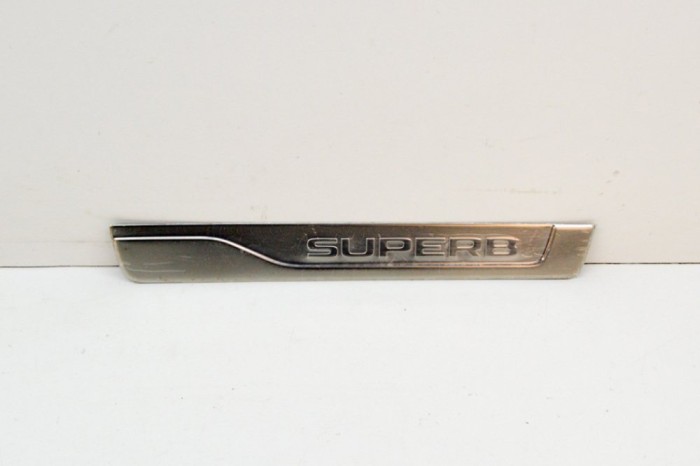 Ornament prag st&acirc;nga spate SKODA SUPERB III Estate 3V5 2021 OEM: 3V0853557P 13726466