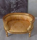 Canapea pentru caine din lemn auriu cu tapiterie aurie CAT700A06