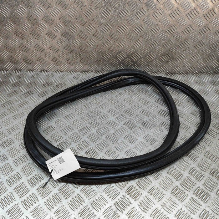 Garnitura ușă dreapta spate VW T-ROC A11 2023 OEM: 2GA867914B